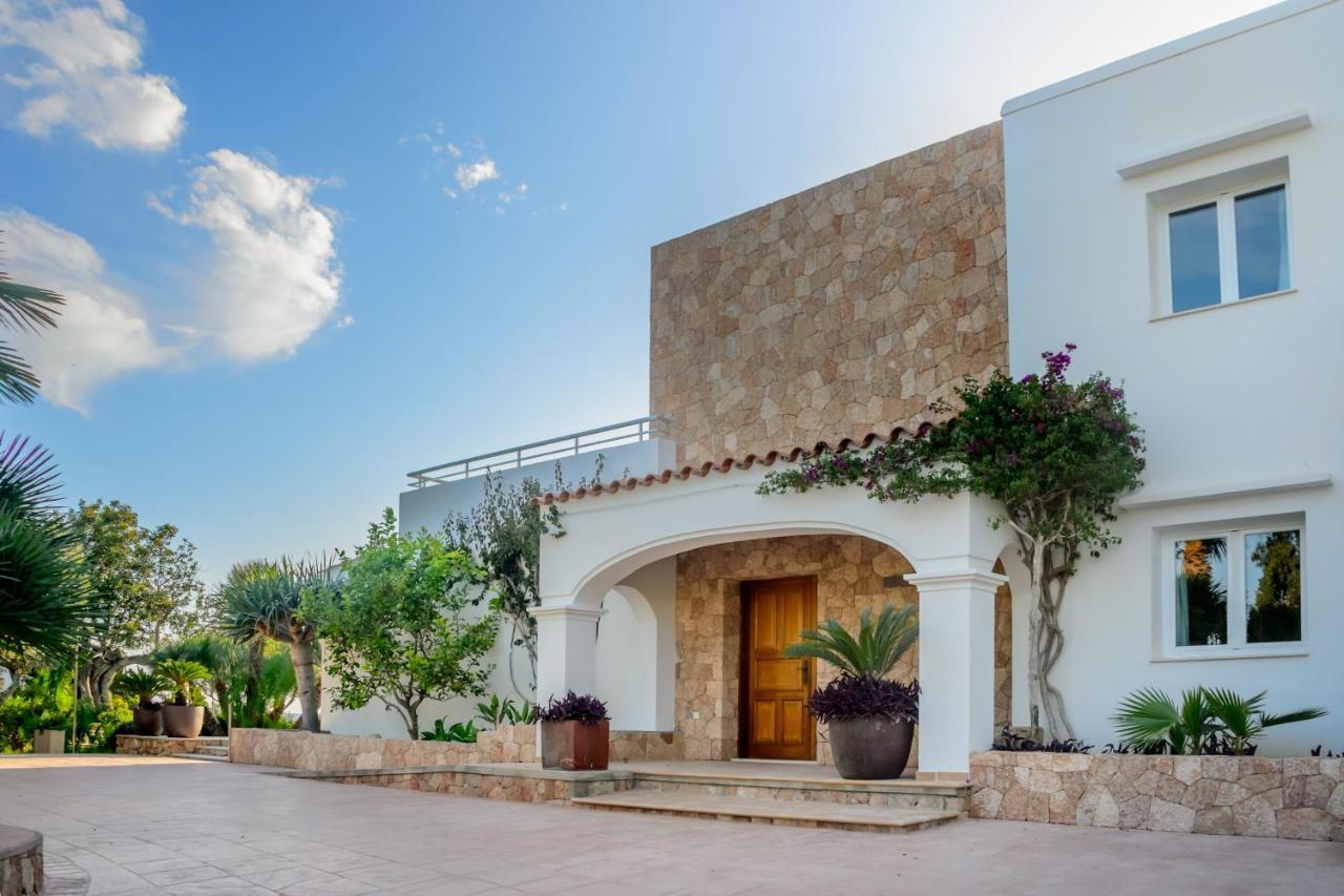 Villa Can Joan I - Fantastic Sunset Views And Family Friendly - San Antonio  Exterior photo